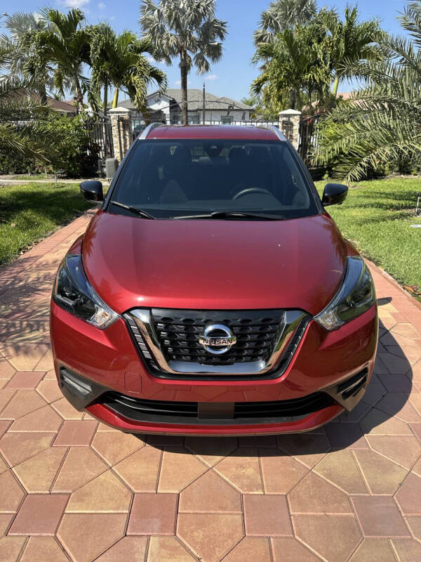 2020 Nissan Kicks SR