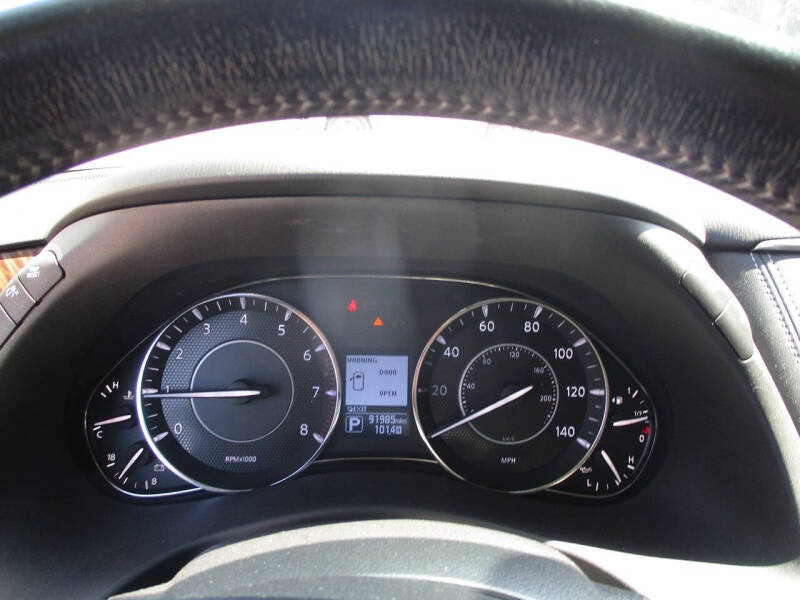 2019 Nissan Armada Platinum