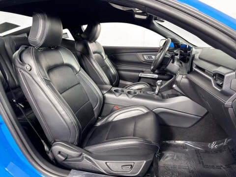 2024 Ford Mustang EcoBoost Premium