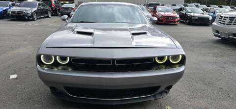 2015 Dodge Challenger SXT