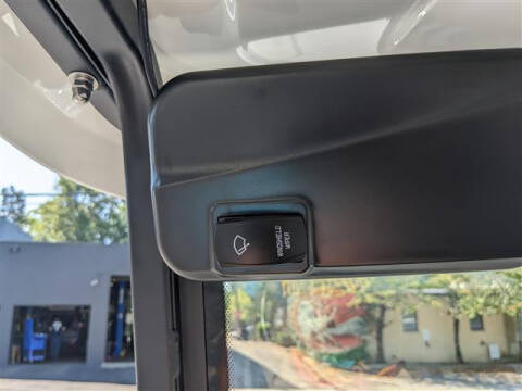 2024 Bintelli BEYOND 6PR LITHIUM 105-AH