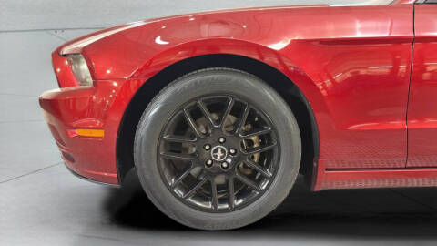 2014 Ford Mustang V6