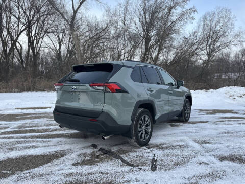2023 Toyota RAV4 Hybrid XLE Premium