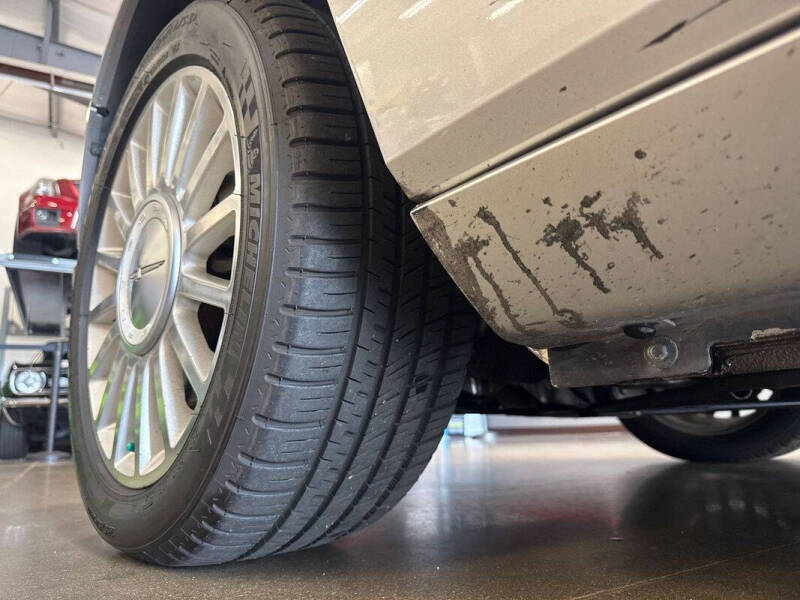 2004 Ford Thunderbird Deluxe