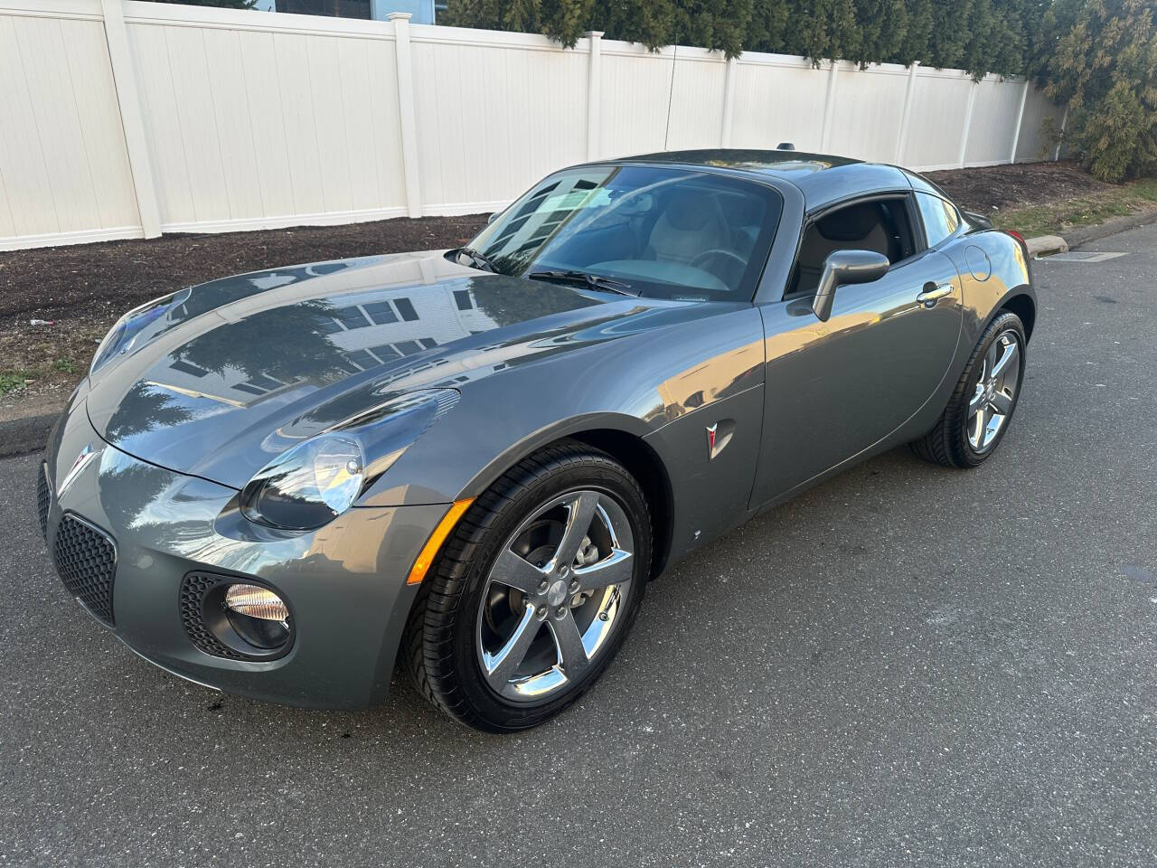 2009 Pontiac Solstice 3