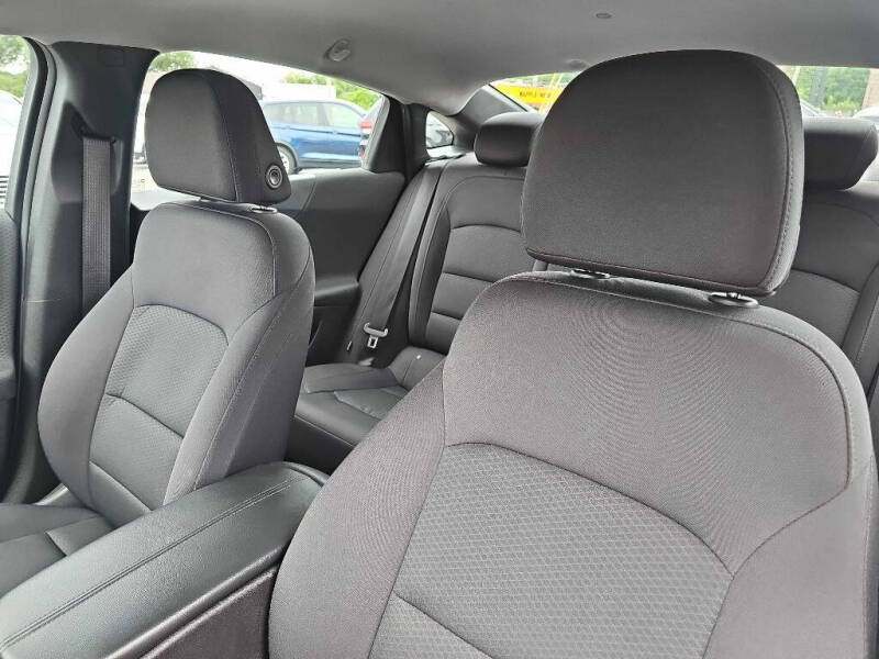 2017 Chevrolet Malibu LT