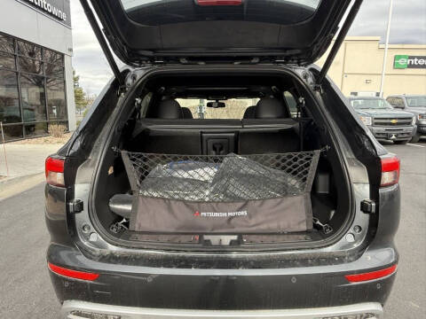 2025 Mitsubishi Outlander PHEV