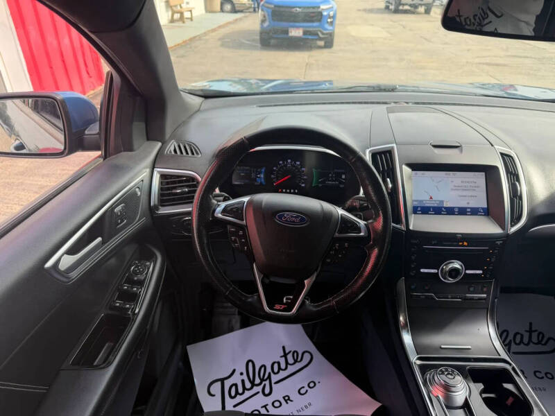 2019 Ford Edge ST
