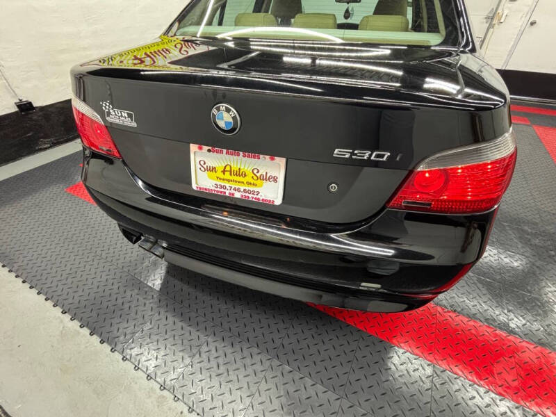 2004 BMW 5 Series 530i