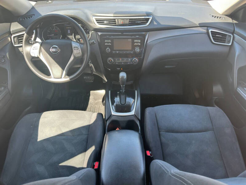 2016 Nissan Rogue S