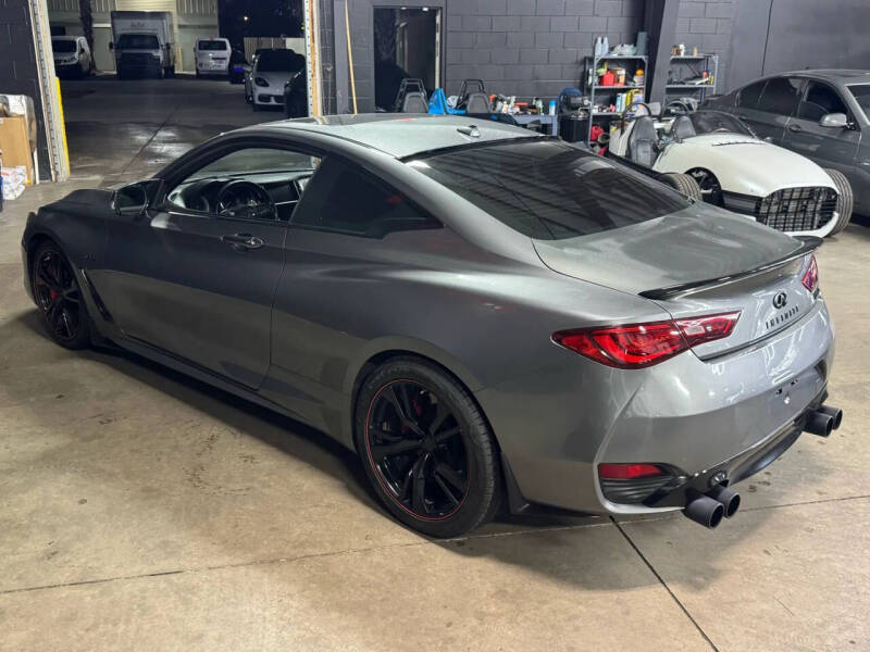 2017 Infiniti Q60 Red Sport 400