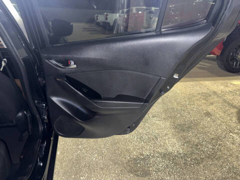 2018 Mazda MAZDA3 Sport