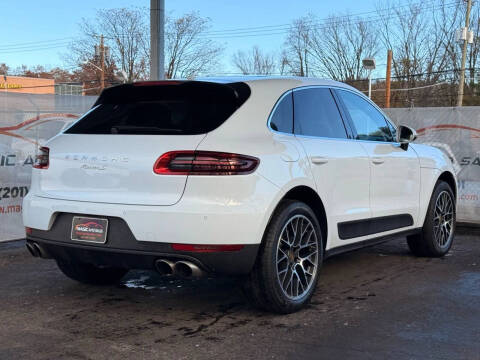 2017 Porsche Macan S