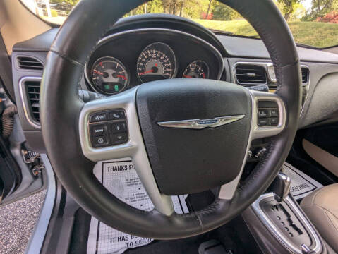 2013 Chrysler 200 Limited