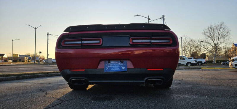 2016 Dodge Challenger R/T Scat Pack