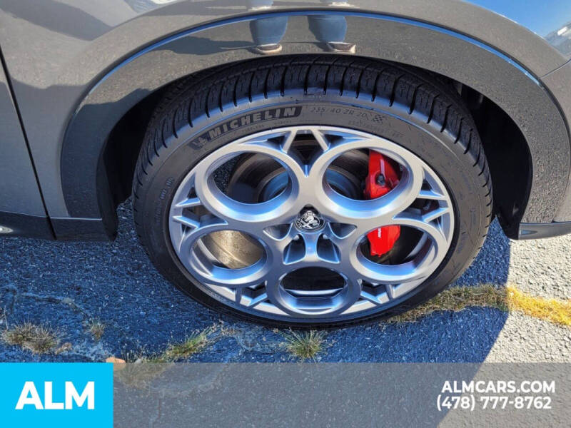 2024 Alfa Romeo Tonale Hybrid Veloce