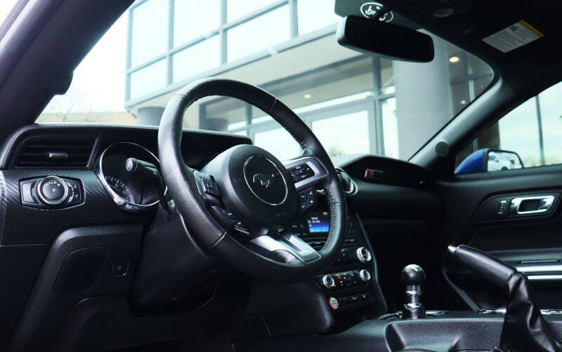 2015 Ford Mustang V6