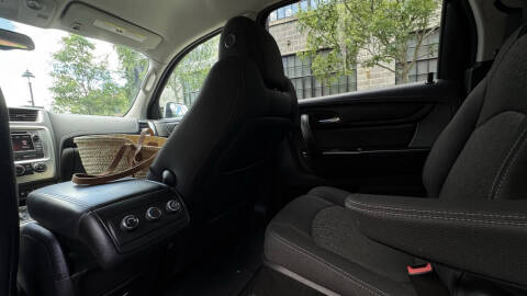 2014 GMC Acadia SLE-2
