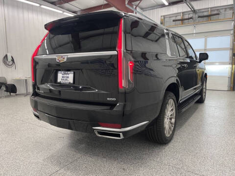 2022 Cadillac Escalade ESV Premium Luxury