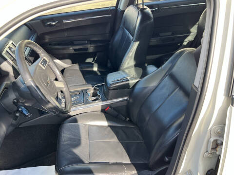 2010 Chrysler 300 Touring