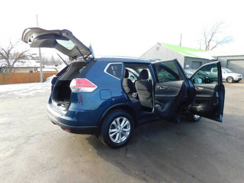 2016 Nissan Rogue SV