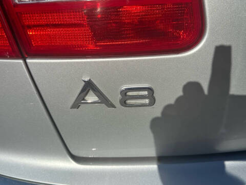 2010 Audi A8 L quattro