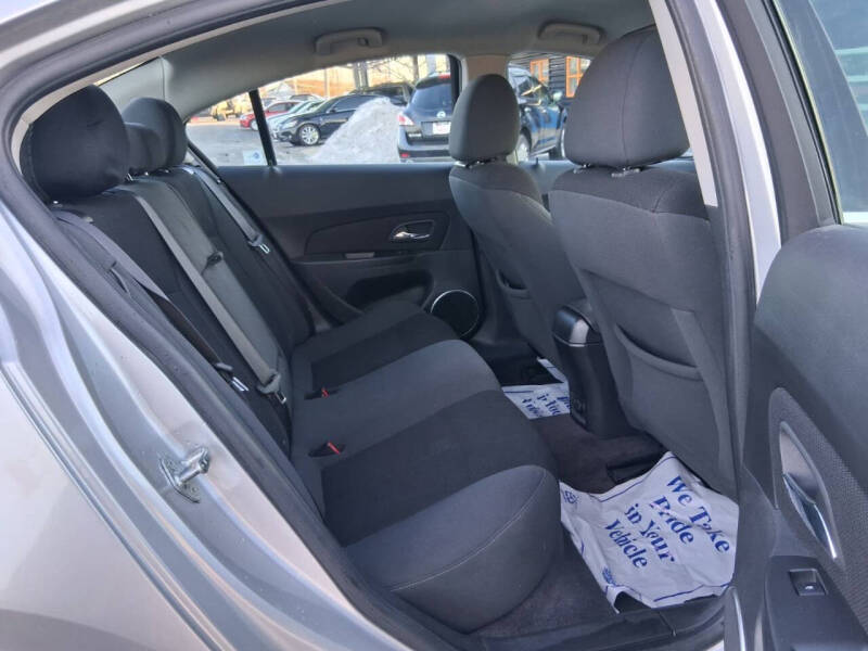 2011 Chevrolet Cruze LT