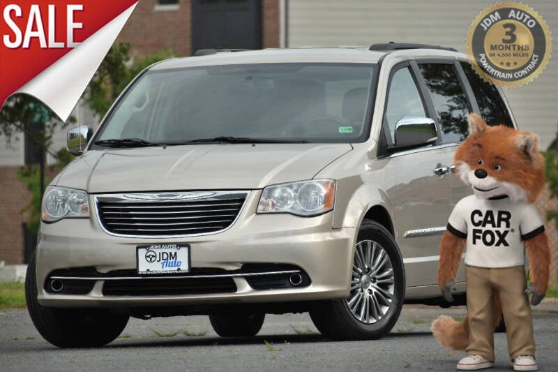 2014 Chrysler Town and Country Touring-L