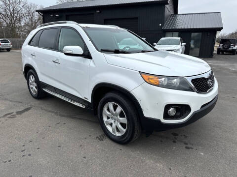 2013 Kia Sorento for sale at HUFF AUTO GROUP in Jackson MI