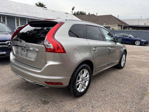 2016 Volvo XC60 T5 Drive-E Premier