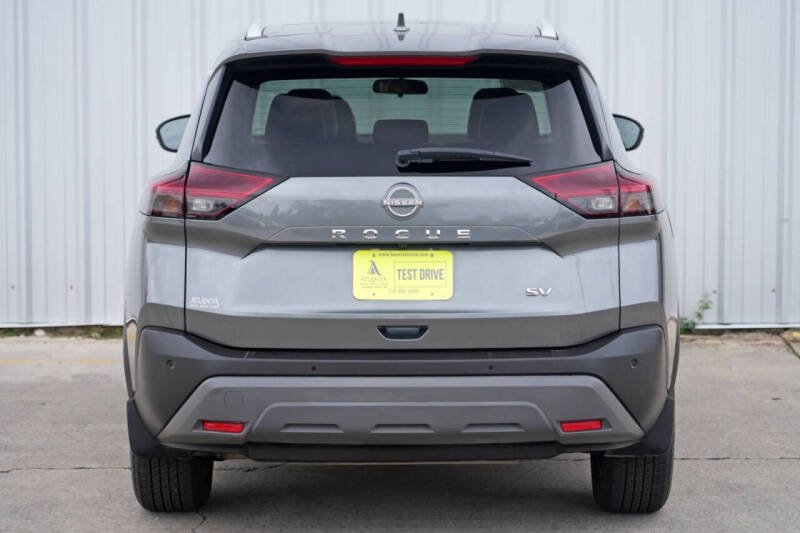 2022 Nissan Rogue SV