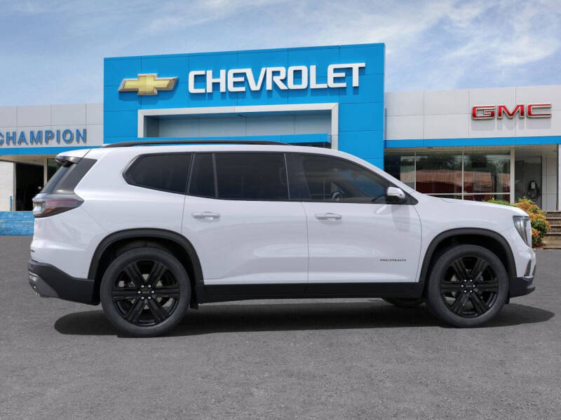 2025 GMC Acadia Elevation