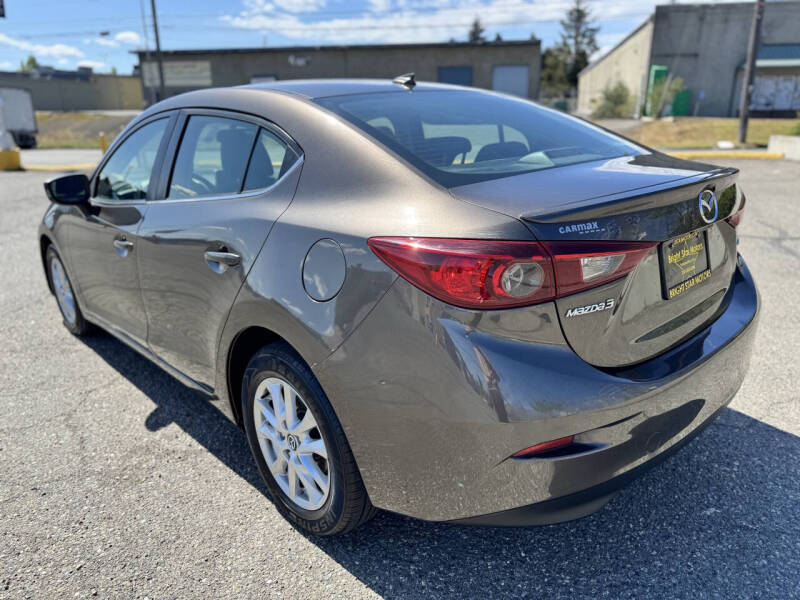 2016 Mazda MAZDA3 i Touring