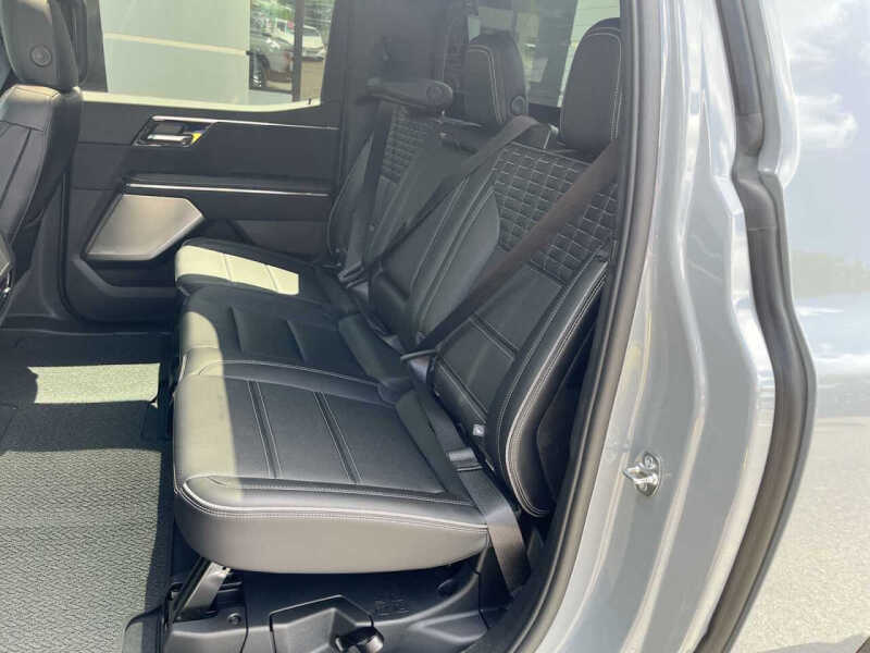 2025 GMC Sierra EV Denali