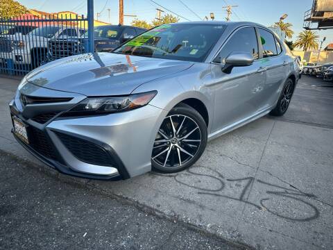 2021 Toyota Camry for sale at LA PLAYITA AUTO SALES INC in South Gate CA