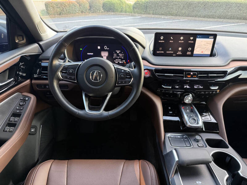 2023 Acura MDX w/Tech
