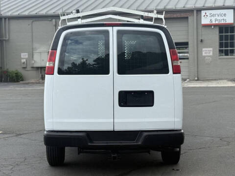 2016 Chevrolet Express 2500