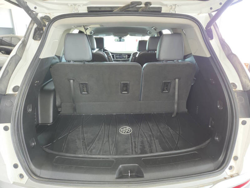 2020 Buick Enclave Essence