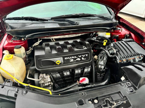 2013 Chrysler 200 LX