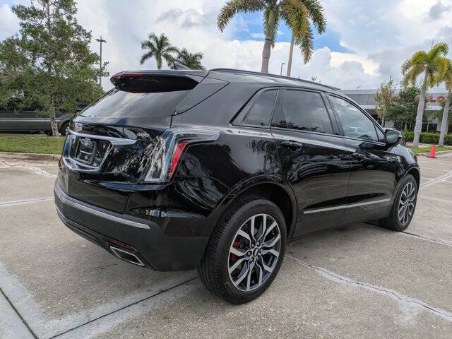 2022 Cadillac XT5 Sport