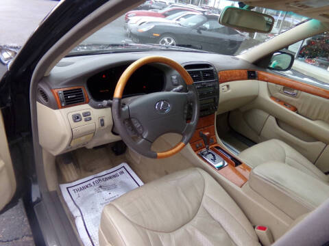 2005 Lexus LS 430