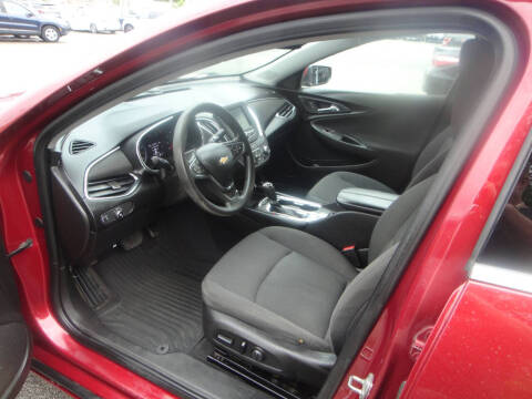 2017 Chevrolet Malibu LT