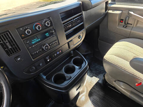 2023 GMC Savana 3500