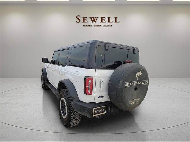 2024 Ford Bronco Outer Banks