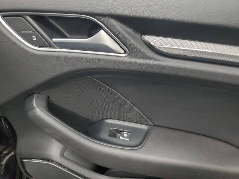 2017 Audi A3 Sportback e-tron 1.4T Premium Plus