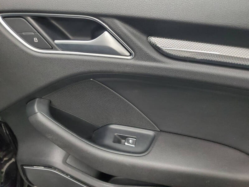 2017 Audi A3 Sportback e-tron 1.4T Premium Plus