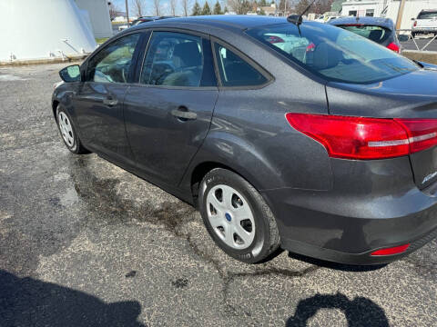 2015 Ford Focus S