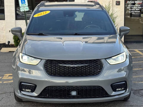 2021 Chrysler Pacifica Touring