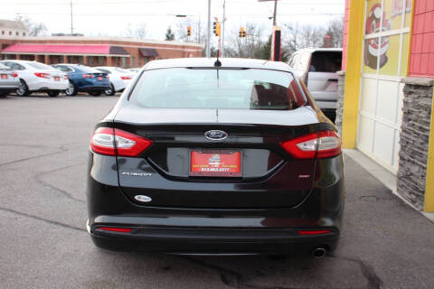 2013 Ford Fusion SE