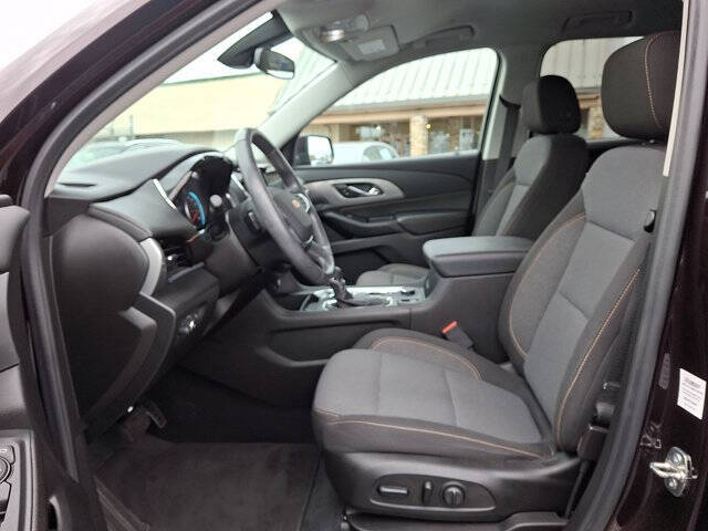 2021 Chevrolet Traverse LT Cloth